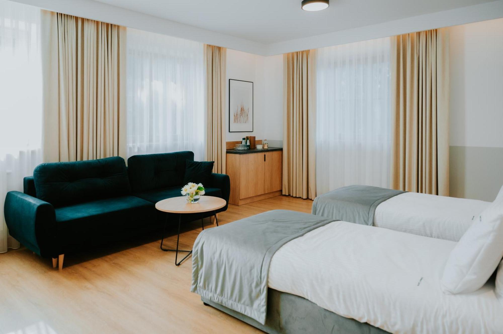 Kwatera W Lesniczowce Czarne Karszanek Extérieur photo